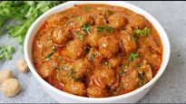 Meal Maker Salna Recipe How To Make At Home In Tamil
