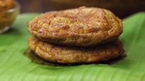 எப்பவும் ஒரே மாதிரி ஆம்லெட் செய்யாம, ஒருவாட்டி இந்த துவையல் ஆம்லெட் செஞ்சு சாப்பிடுங்க.. தாறுமாறா இருக்கும்!