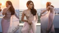 Sobhita Dhulipala: పింక్ కలర్ శారీలో శోభితా దూళిపాళ పరువాల విందు
