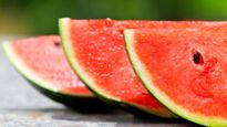 Watermelon Side Effects: ఎండాకాలంలో పుచ్చకాయ లాగించేస్తున్నారా? ఎక్కువ తింటే ఈ సమస్యలు తప్పవు