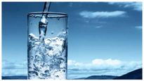 నీళ్లు తాగడం మంచిదే కానీ..? నీళ్లు తాగడంపై హద్దు మీరితే అంతే..!