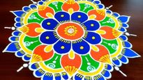 Sankranti 2025 Rangoli Ideas: సంక్రాంతికి ఇలాంటి ముగ్గులు వేస్తే అందరూ మీ ఇంటివైపే చూస్తారు