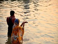 മരണ വീട്ടില്‍ പോയി വന്നാല്‍ കുളിക്കണം, എന്തുകൊണ്ട്