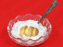 നിറം വേണോ,  ഉരുളക്കിഴങ്ങ് നീരില്‍ തൈര് ചേര്‍ക്കാം