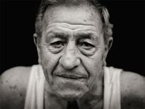 നെറ്റിയിലെ ഈ വരകള്‍ ആയുസ്സ്‌ പറയും