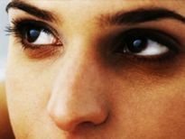 കണ്ണിനു താഴെയുള്ള കറുപ്പിന് 2മിനിട്ട് പരിഹാരം