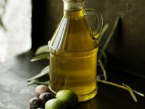  പുരുഷന്‍ 1 സ്പൂണ്‍ ഒലീവ് ഓയില്‍ കഴിയ്ക്കൂ