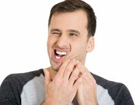 പല്ലു വേദനയ്ക്ക് വീട്ടിൽ തന്നെ പരിഹാരം 