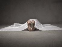 മരണരഹസ്യമറിയാന്‍ അമ്മയുടെ മൃതദേഹം സൂക്ഷിച്ച് മകള്‍