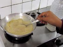 ഈ നെല്ലിക്കലേഹ്യം,കുട്ടിയ്ക്കു തൂക്കവും ബുദ്ധിയും