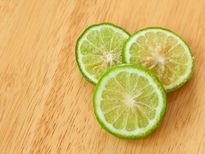 നാരങ്ങ ഫേഷ്യൽ കൊണ്ട് മുഖകാന്തി വര്‍ദ്ധിപ്പിക്കാം