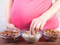 ഗർഭകാലം അവസാന മാസം ഇതെല്ലാം കഴിക്കണം, കാരണം