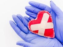 ശസ്ത്രക്രിയ വിജയിക്കണോ? നിര്‍ത്തിക്കോളൂ പുകവലി    