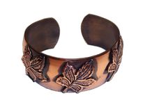 വിരലിലെ ചെമ്പ് മോതിരത്തിന്റെ ശക്തി നിസ്സാരമല്ല;  ദിവസവും ധരിച്ചാല്‍ ഗുണങ്ങള്‍ ഇരട്ടി