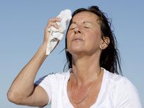 ആര്‍ത്തവ വിരാമം 40-ന് മുന്‍പെങ്കില്‍ അപകടം: കാരണവും ലക്ഷണങ്ങളും