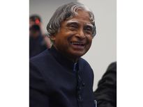 10 ప్రసిద్ధ భారతీయ శాస్త్రవేత్తలు మరియు వారి ఆవిష్కరణలు 