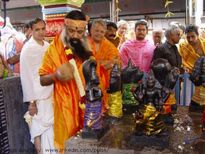 నవగ్రహ ప్రదక్షిణలో పాటించాల్సిన నియమాలు..ప్రదక్షిణతో పొందే విశేషమైన ఫలితాలు!
