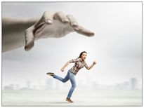 మీ భాగస్వామిని మీ అదుపులో పెట్టుకునే ప్రయత్నం చేస్తున్నారా ?