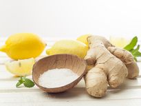 రాత్రికి రాత్రే  చుండ్రును నివారించే ఎఫెక్టివ్ ‘‘జింజర్ హెయిర్ మాస్క్ ’’
