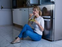 నైట్ టైమ్ ఇవి తినడం వల్ల బాగా నిద్రపట్టడంతో పాటు బరువు తగ్గుతారు..!!