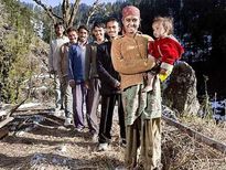 షాకింగ్ ! కలియుగ ద్రౌపది - ఐదుగురు అన్నదమ్ములను పెళ్లాడింది!