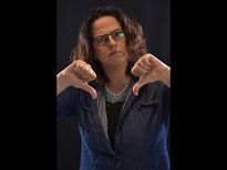 మీ చుట్టుపక్కల ఉన్న ప్రమాదకరమైన వ్యక్తిని గుర్తించటం ఎలా ?