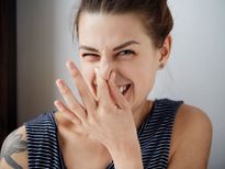 యోనిలో దుర్వాస‌న పోగొట్టేందుకు 9 చిట్కాలు!