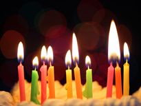 సిగెరెట్ల కంటే క్యాండిల్స్ ఎంత ప్రమాదకరమైనవో మీకు తెలుసా ?