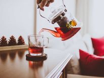 ఈ 10 ఆశ్చర్యపరిచే ఆరోగ్య లాభాలు డిటాక్స్ టీ వల్ల కలుగుతాయాని మీకు తెలుసా ?