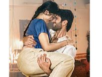 నా బైక్ పై కూర్చొన్న మేడాన్ని బజార్లోనే ముద్దు పెట్టుకున్నా, పెళ్లి ఫిక్స్ చేసింది #mystory216