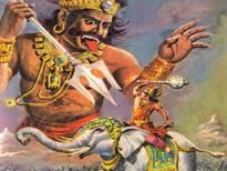 ఇంద్రుడికి చుక్కలు చూపించిన రాక్షసుడు వృత్రాసురుడు ఒక్కడే,  అతని కోసమే ఆయుధం తయారు చేసుకున్నాడు