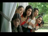 అమ్మాయిలు ఆ వయస్సులోనే అందులో అనుభవం చూసేస్తున్నారు, నలుగురికంటే ఎక్కుమందితో గడిపేస్తున్నారు