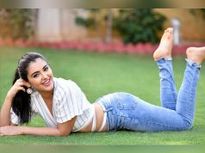 మా ఆయన పొలంలో పంప్ సెట్ దగ్గర ఉండే రూమ్ లో పని అమ్మాయితో ఆ పని చేసేవాడు #mystory361