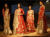 दुल्‍हनों के लिये आशिमा लीना ने उतारा 'जश्न' ब्राइडल कलेक्‍शन 