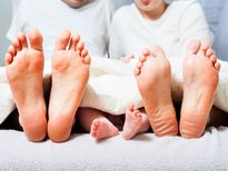  पैर देख कर पता लगाइये इन 5 बीमारियों के लक्षण