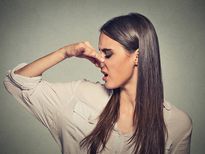 महिलाओं की शर्मसार कर देने वाली सौंदर्य समस्‍याएं और उनके हल 
