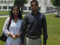 इन IAS-IPS जोड़े ने शहीद की बेटी को गोद लेकर पेश की इंसानियत की मिसाल