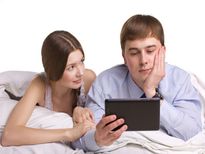 जानिएं क्‍यूं, बेड पर परफॉर्म नहीं कर पाते है आदमी?