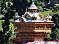 घर से भागे हुए प्रेमियों को  हिमाचल के इस मंदिर में मिलता है आसरा