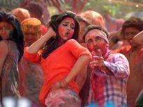 अगर आपकी गर्लफ्रेंड के है एक से ज्यादा मेंल फ्रेंड्स तो ऐसे हैंडल करें सिचुएशन