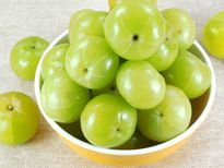 इन घातक बीमारियों के लिए रामबाण है आमले का जूस, रोजाना करें सेवन...