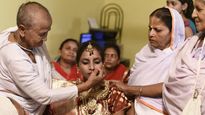 दीवाली में गोपीनाथ मंदिर में हुई विधवा की शादी, पूरा वृंदावन बना बाराती 