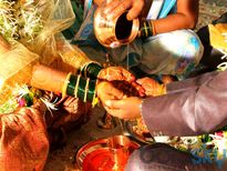 इन  4  खास मौकों पर आपके पितृ आपसे मिलने आते हैं