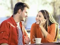 पहली डेट को बनाएं खास, पार्टनर को ऐसे रिझाएं-काम आएंगी ये मेकअप टिप्स