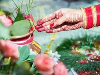 हरियाली तीज की शुरू कर लें तैयारी, जान लें तिथि-मुहूर्त से लेकर पूजा विधि 