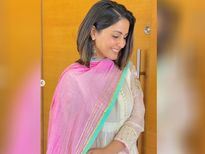 गुलाबी गालों के लिए हिना खान लगाती है स्ट्रॉबेरी फेसपैक, जानें इसे बनाने का तरीका