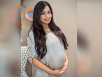 37 साल में मां बन रही हैं श्रेया घोषाल, जानें 40 से 50 की उम्र में प्रेग्नेंट होने की क‍ितनी रहती है संभावना  