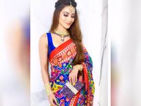 उर्वशी रौतेला ने पहनी पटोला साड़ी, कीमत जानकर चौंक जाएंगे आप- इंटरनेट पर छा गया ये फैशन ट्रेंड