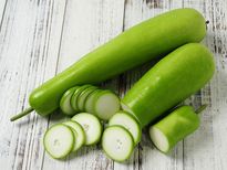 Kitchen Tip: बाजार से फ्रेश और मीठी लौकी खरीदनें से पहले इन टिप्‍स को करें फॉलो