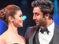 Diwali Couple Fashion: दिवाली पर स्टाइलिश लुक के लिए आलिया भट्ट और रणबीर कपूर से लें कपल गोल्स